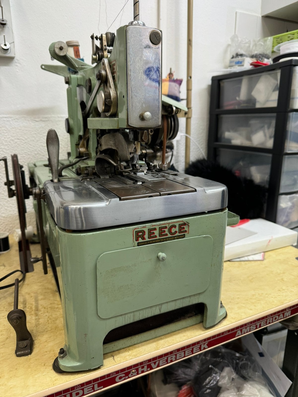 Naaimachine, Hobby en Vrije tijd, Naaimachines en Toebehoren, Ophalen, Zo goed als nieuw, Naaimachine, Overige merken