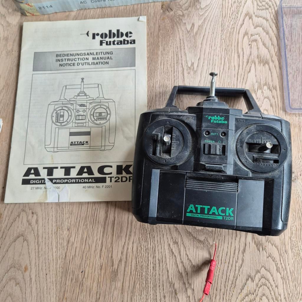Robbe Futaba Attack T2DR Afstandsbediening RC Auto, Ophalen of Verzenden, Gebruikt, Onderdeel