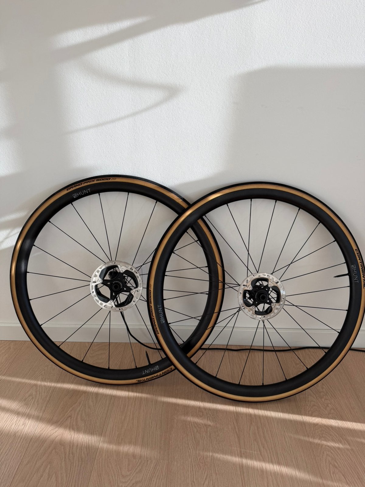 Hunt 30 carbon aero disc wheelset, Fietsen en Brommers, Fietsonderdelen, Zo goed als nieuw, Racefiets, Carbon, Ophalen
