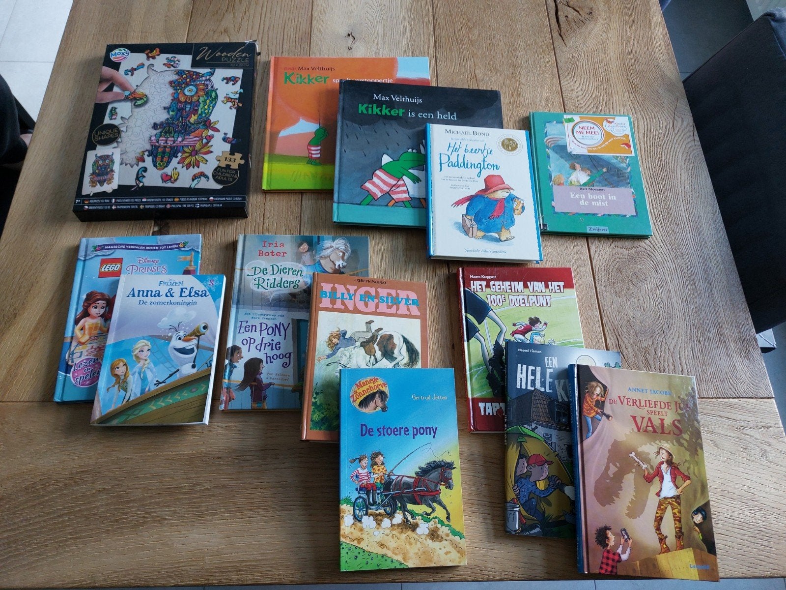 Kinder boeken 12stuks en 1 puzzel, Ophalen of Verzenden, Gelezen