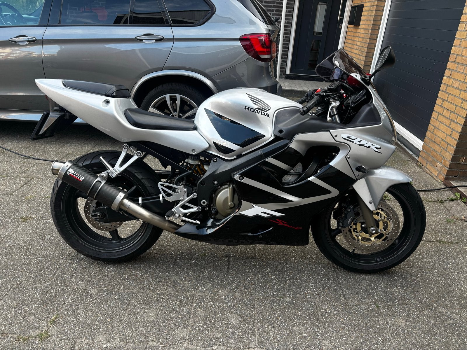 Honda CBR600F sport, Sportuitlaat, 4 cilinders, Motorrijbewijs A, Gebruikt