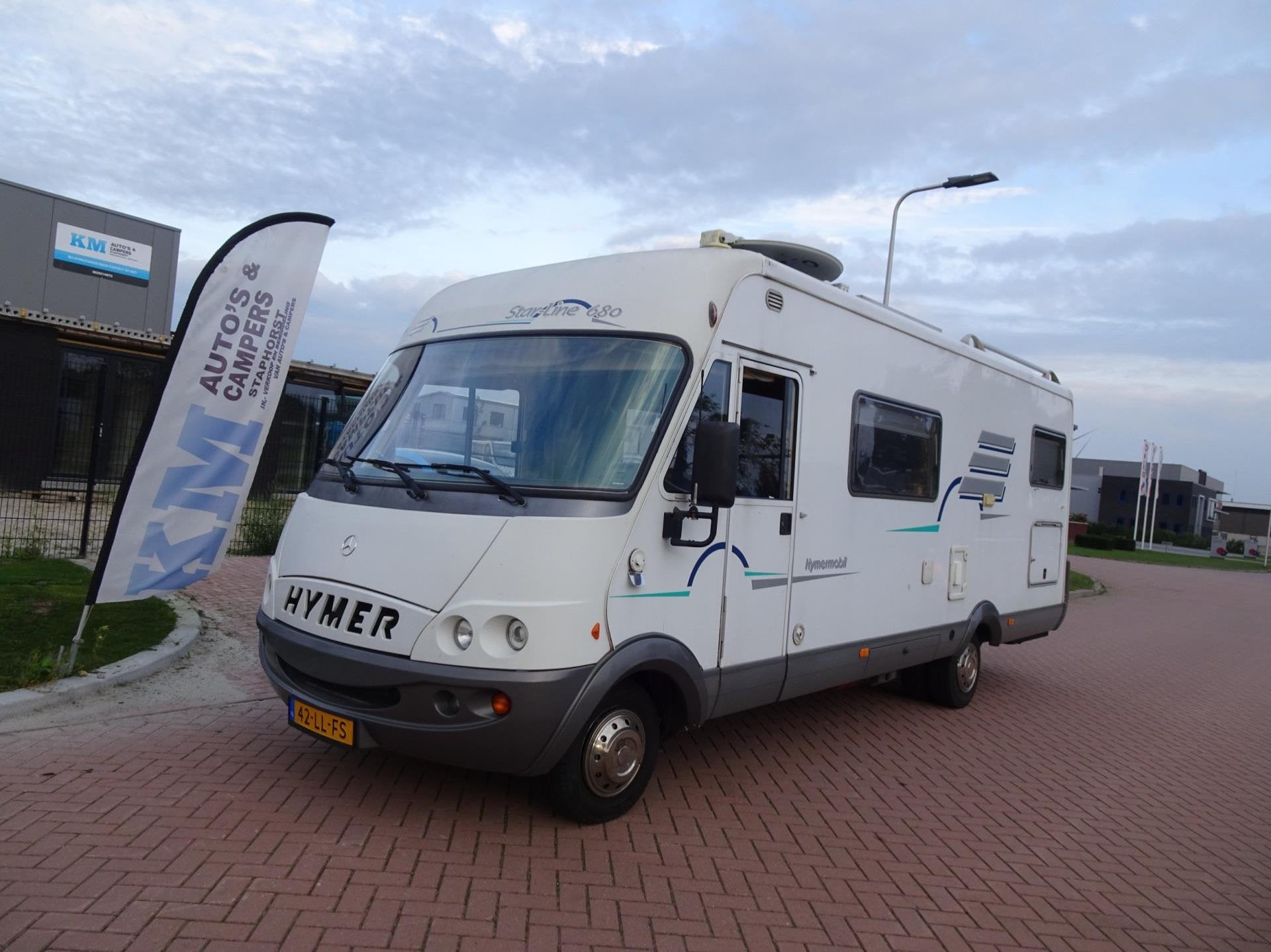 Hymer Eriba BM 680 Knappe camper weinig kilometers inruil mo, Bedrijf, Hymer, Handgeschakeld, Diesel