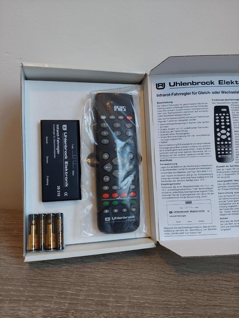 Uhlenbrock IRIS 26200 draadloze rijregelaar, Overige merken, Transformator of Voeding, Gelijkstroom, Nieuw