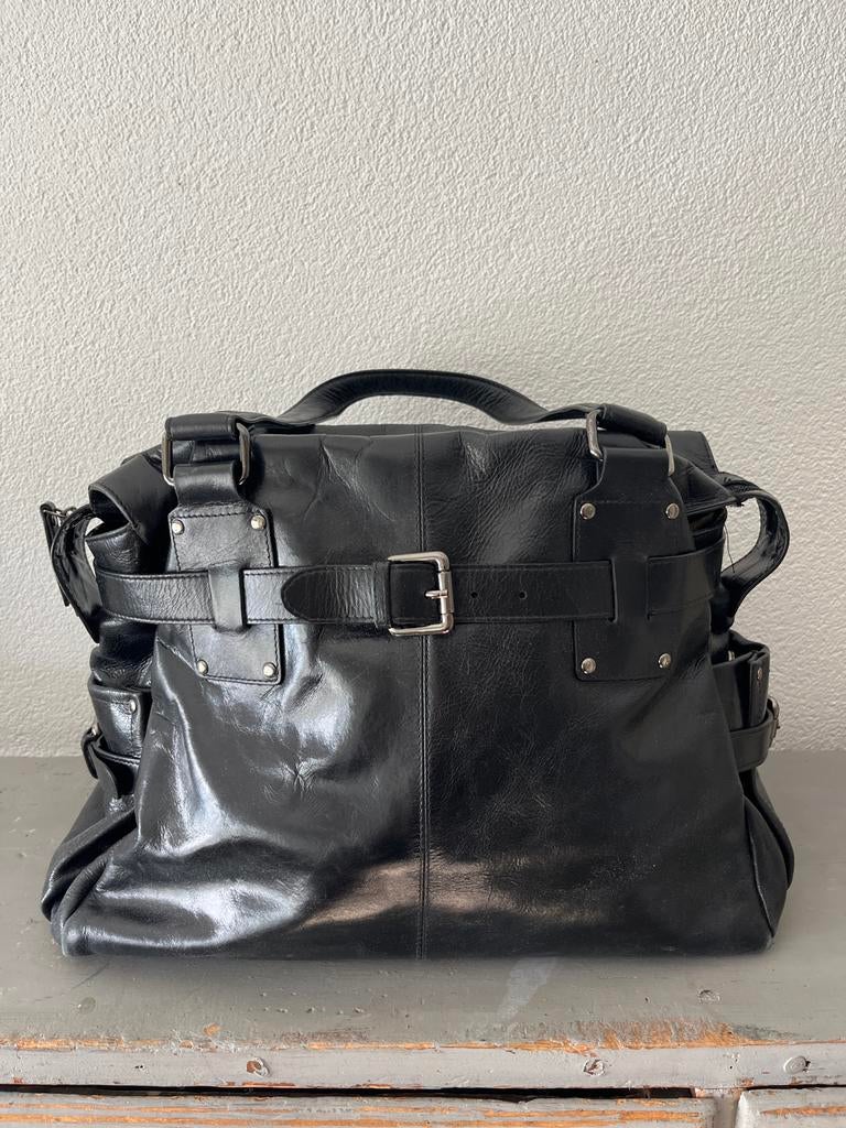 Zwarte leren Burkely tas met gesp en handige vakjes, Ophalen of Verzenden, Gebruikt, Zwart, Handtas