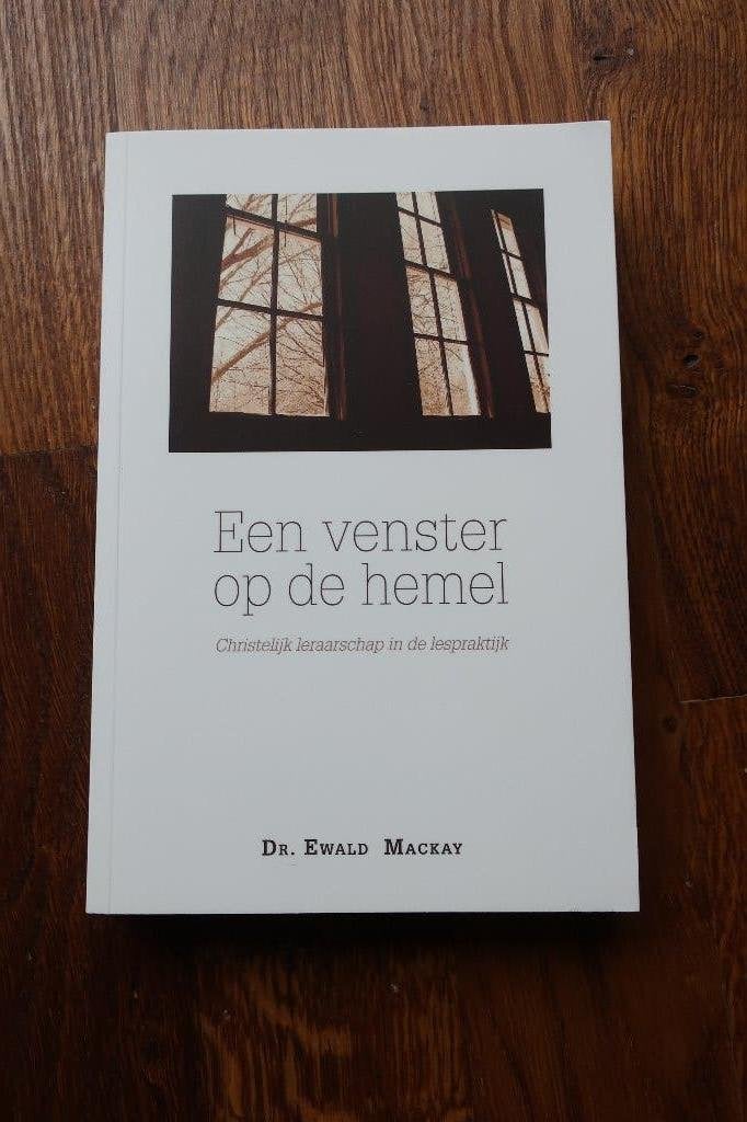 Een venster op de hemel Ewald Mackay, Ophalen of Verzenden, Zo goed als nieuw, Christendom | Katholiek