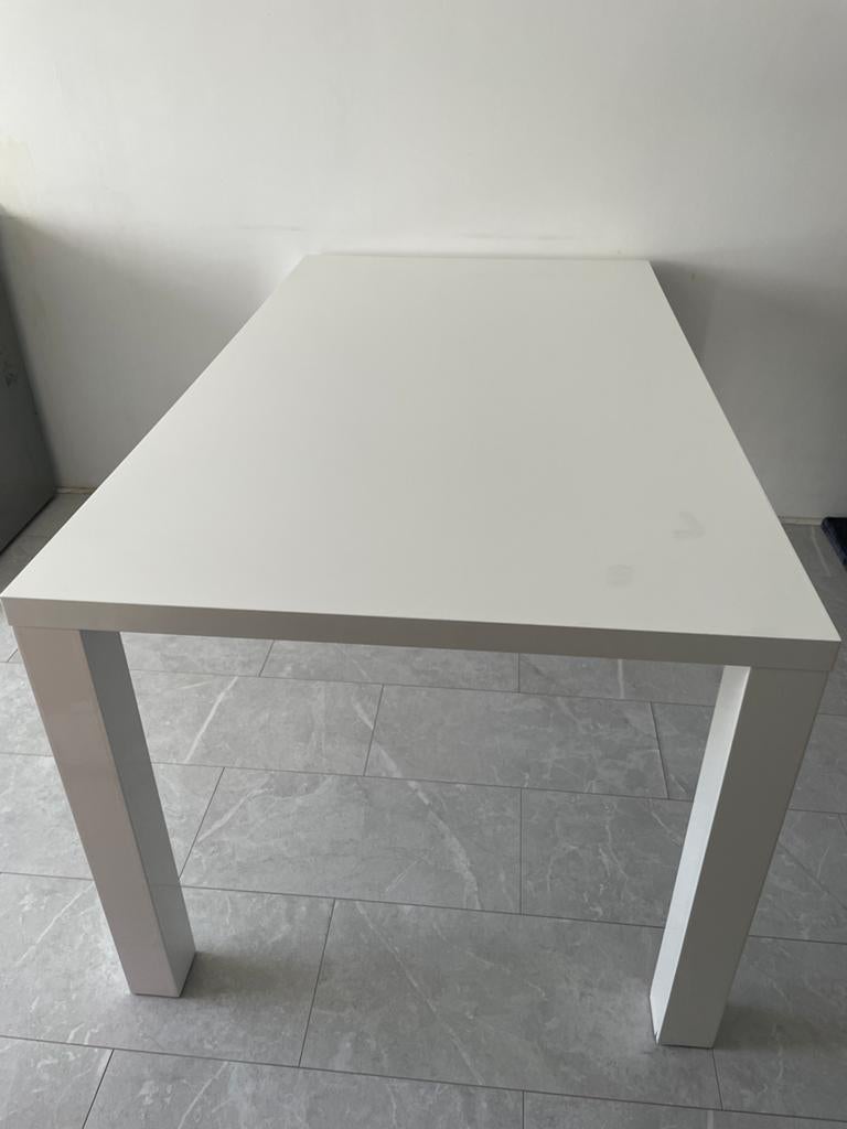 Eetafel en salontafel hoogglans wit, Ophalen, Kunststof, Gebruikt, 50 tot 100 cm