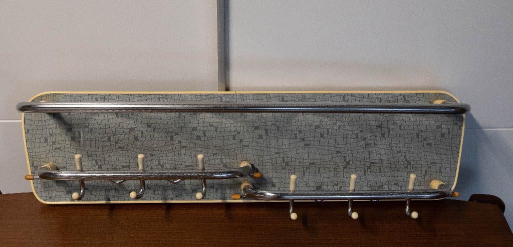 vintage kapstok met mooi design achterwand, Wandkapstok, Gebruikt, Ophalen of Verzenden, Minder dan 100 cm