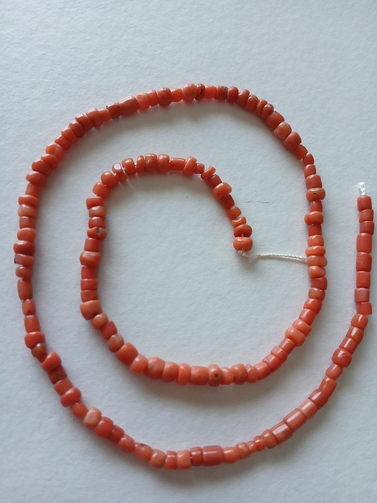 Bloedkoralen streng, 51 cm, Hobby en Vrije tijd, Kralen en Sieraden maken, Ophalen of Verzenden, Gebruikt, Kraal