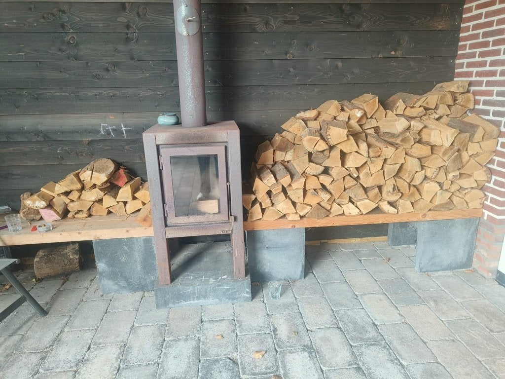 Gedroogd en gekloofd eikenhout, Tuin en Terras, 3 tot 6 m³, Ophalen, Eikenhout, Blokken
