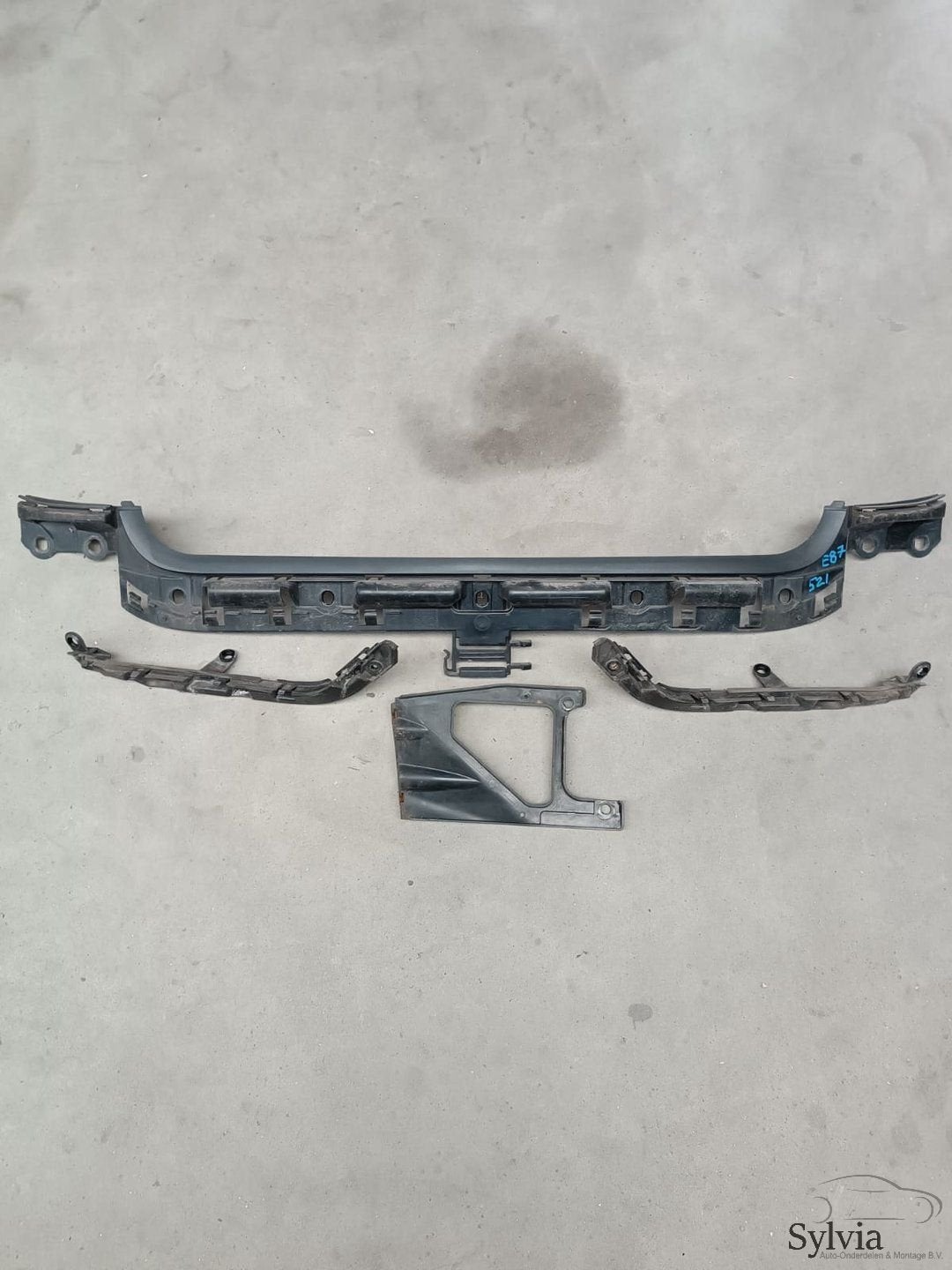 Achterbumper montageplaat set BMW 1 serie E81 E87 + LCi 5112, Auto-onderdelen, Gebruikt, -, -, Ophalen of Verzenden