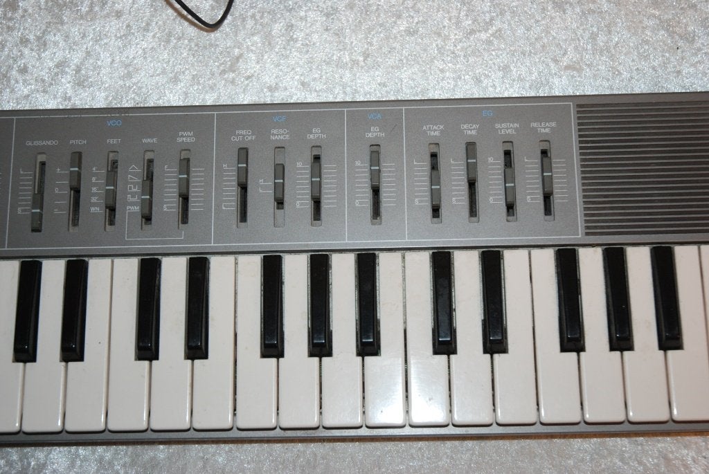 Yamaha CS01 synthesiser met mondstuk met voeding <26260932>, Gebruikt, ., Keyboard of Synthesizer, Ophalen of Verzenden