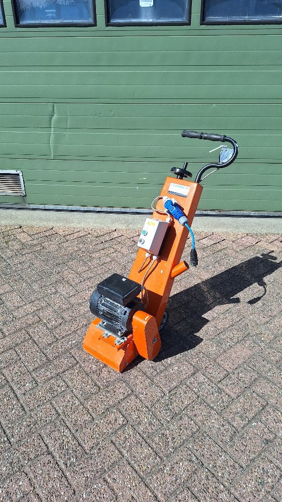 Vloerfreesmachine lamellenfrees 230V Trelawny TFP200, Ophalen, Gebruikt, Lamellenfrees, Industriepark 2a 9351PA Leek