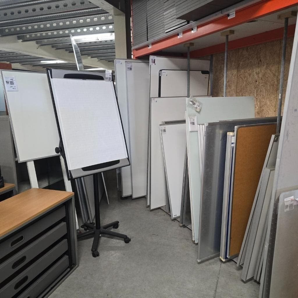 Diverse whiteboarden memoborden informatieborden, Ophalen, Gebruikt, X, Magneetbord