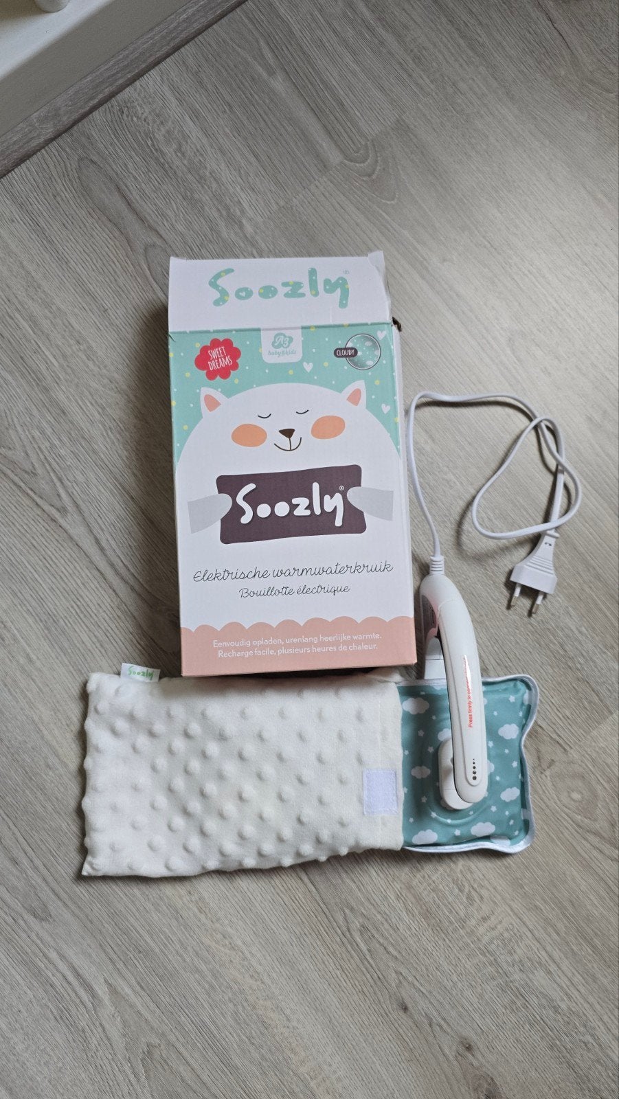 Soozly elektrische warmwaterkruik - Zo goed als nieuw, Ophalen of Verzenden, Zo goed als nieuw