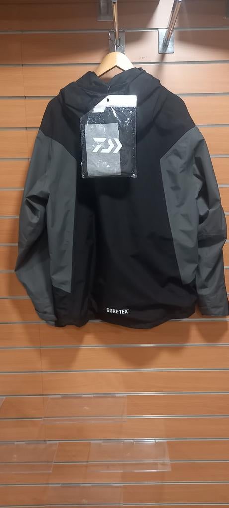 Daiwa Gore-Tex regenjas DR-1895J, Overige typen, Nieuw, Ophalen of Verzenden, Nvt