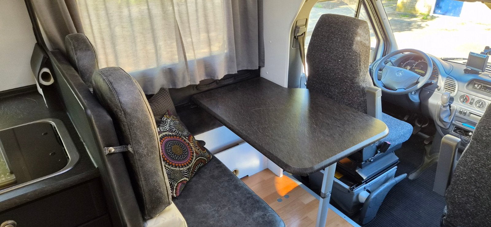Foto 9 van Adriatik  Stargo 670 SP 2.7 CDI Mercedes 316 | 2005