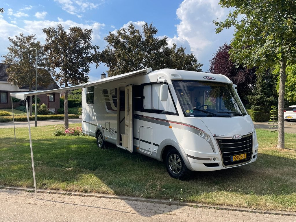 Caravans And Camping Lmc