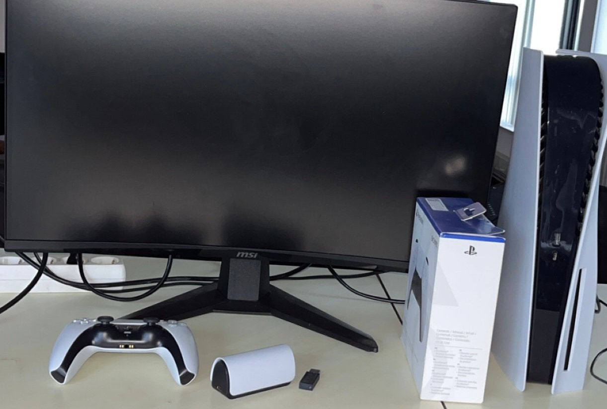 Ps5 scherm controllers ps oortjes draadloos, Computers en Software, Monitoren, Curved, Ophalen of Verzenden, Zo goed als nieuw