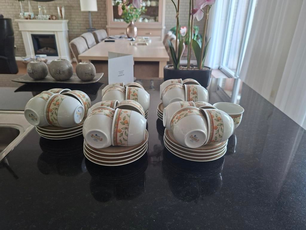 Koffietijd servies kop en schotels, Ophalen, Gebruikt, Keramiek, Overige stijlen