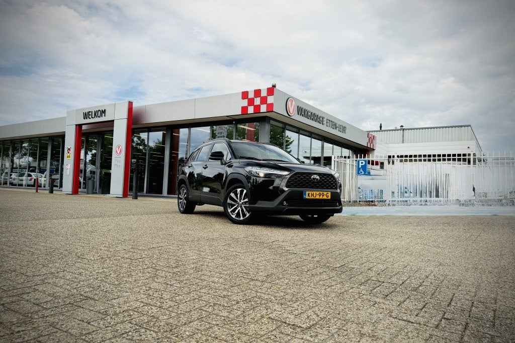 Toyota Corolla Cross Hyb. 140 Style | STOEL - STUUR VERW. |, 12 maanden, Stof, Gebruikt, 4 cilinders