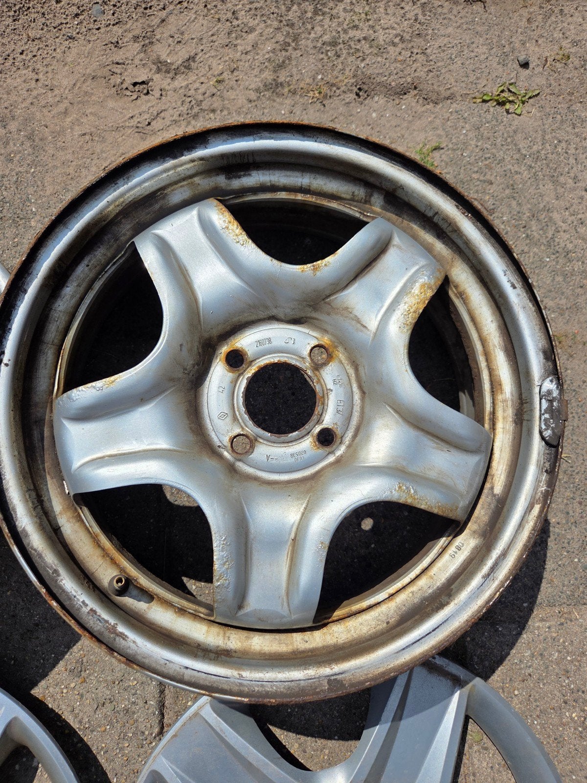 Renault stalen velgen 16 inch met wieldoppen, Overige, Gebruikt, Velg(en), 16 inch