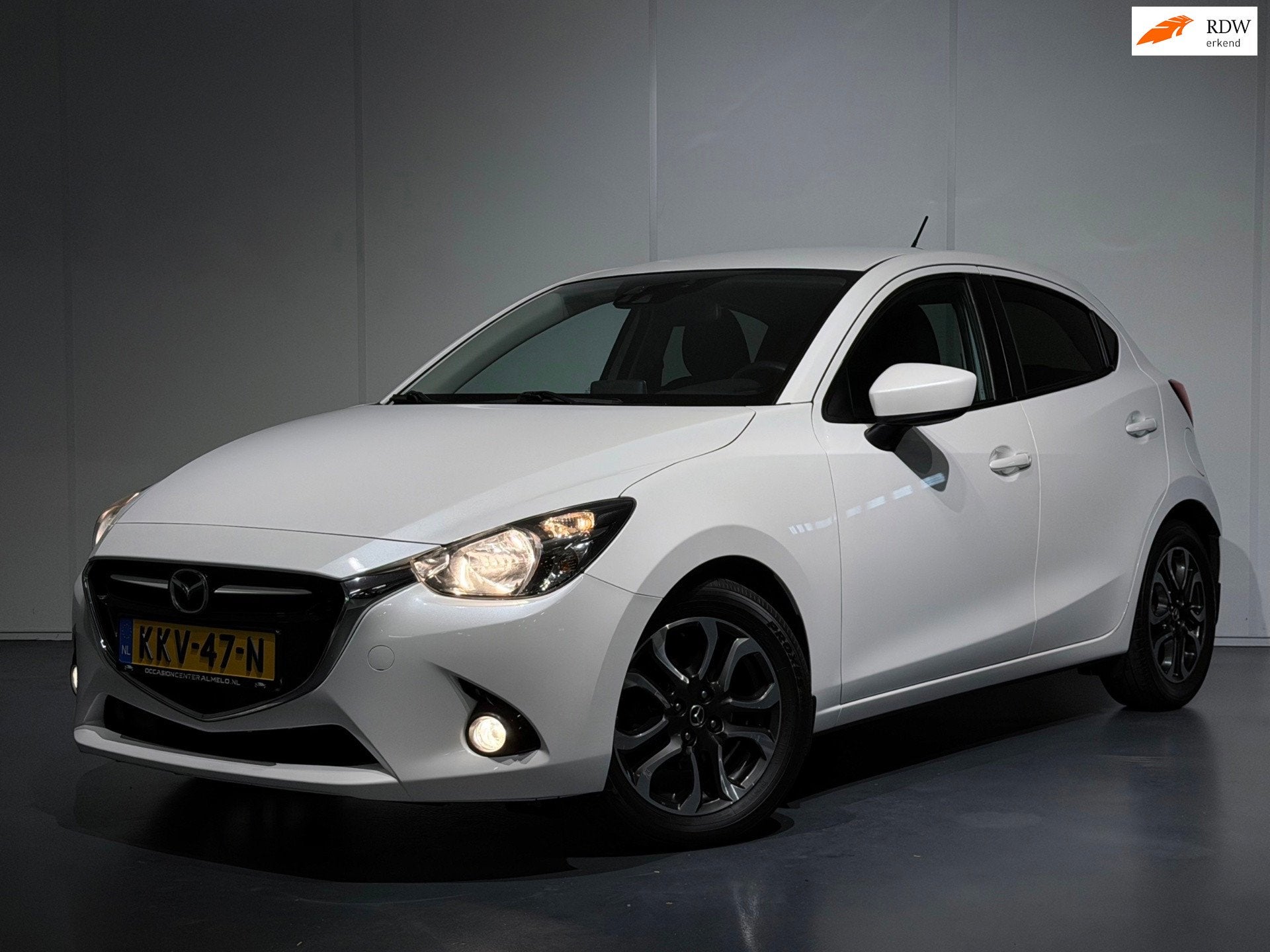 Mazda 2 1.5 Skyactiv-G GT-M /Clima/Cruise/PDC/NAVI/LaneAss/L, Auto's, Mazda, Voorwielaandrijving, Stof, Gebruikt, Euro 6