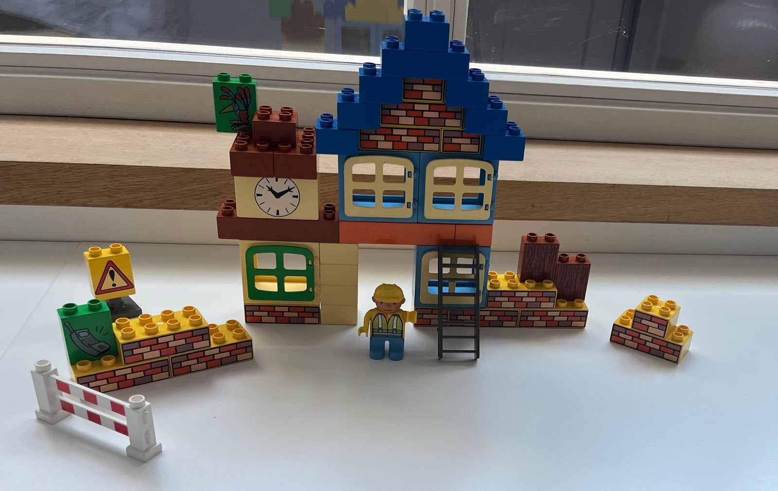 LEGO Duplo 3282 Clock klokkentoren Bob de Bouwer compleet, Overige thema's, Ophalen of Verzenden, Zo goed als nieuw, Compleet