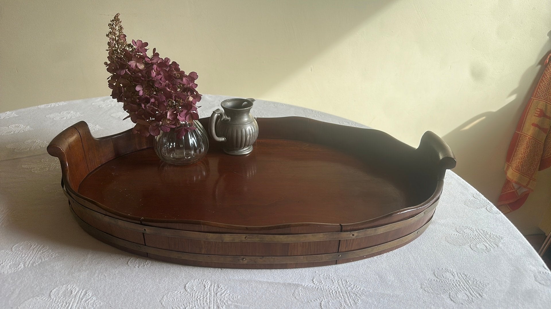 Mahonie houten dienblad, Ophalen