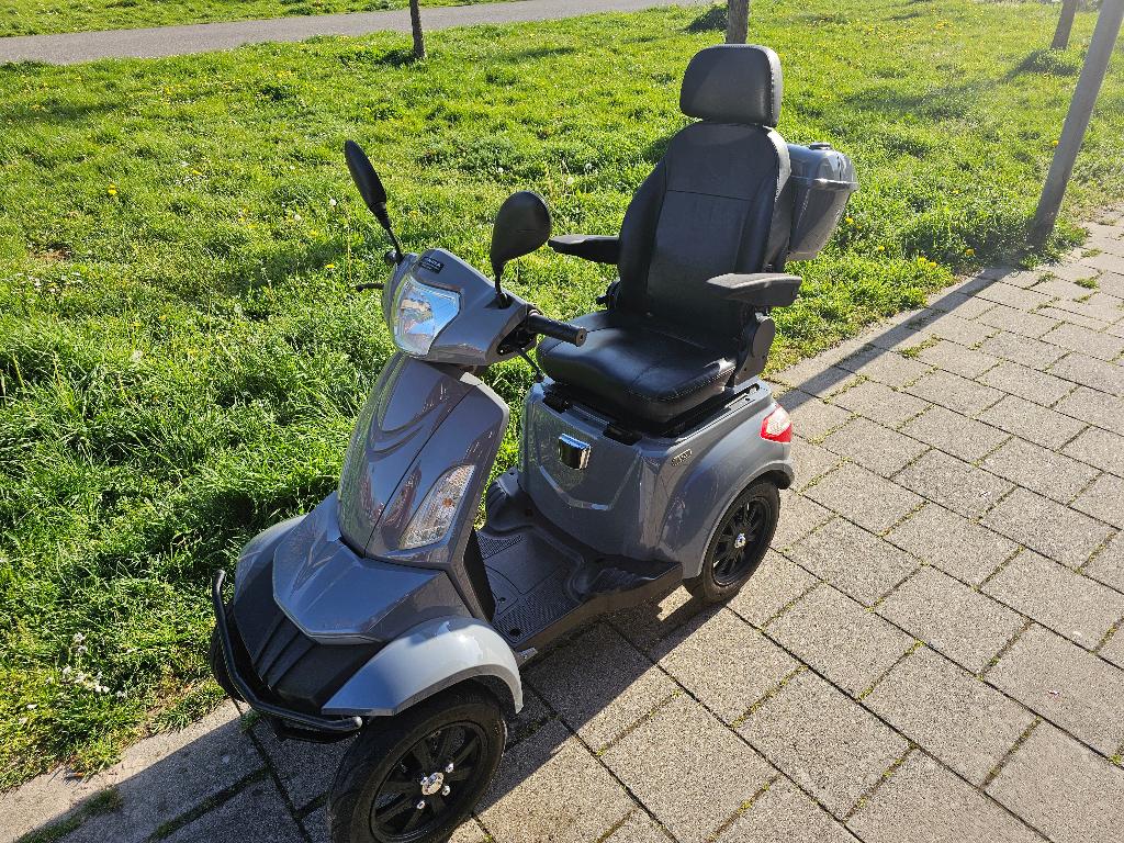 IVA S1000. rijbewijsvrije 4 wiel E-Scooter/Scootmobiel 25kmh, Fietsen en Brommers, Gebruikt, Elektrisch, Maximaal 25 km/u, Ophalen