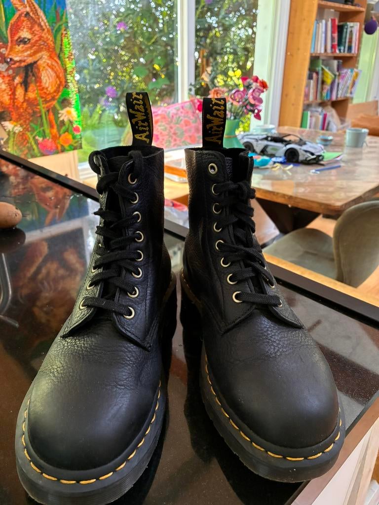 Dr. Martens NIEUW!, Ophalen of Verzenden, Nieuw, Zwart