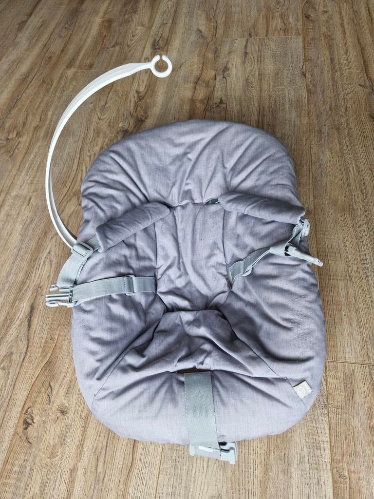 Nette Stokke Newbornset met speelgoedhanger, Kinderen en Baby's, Kinderstoelen, Ophalen