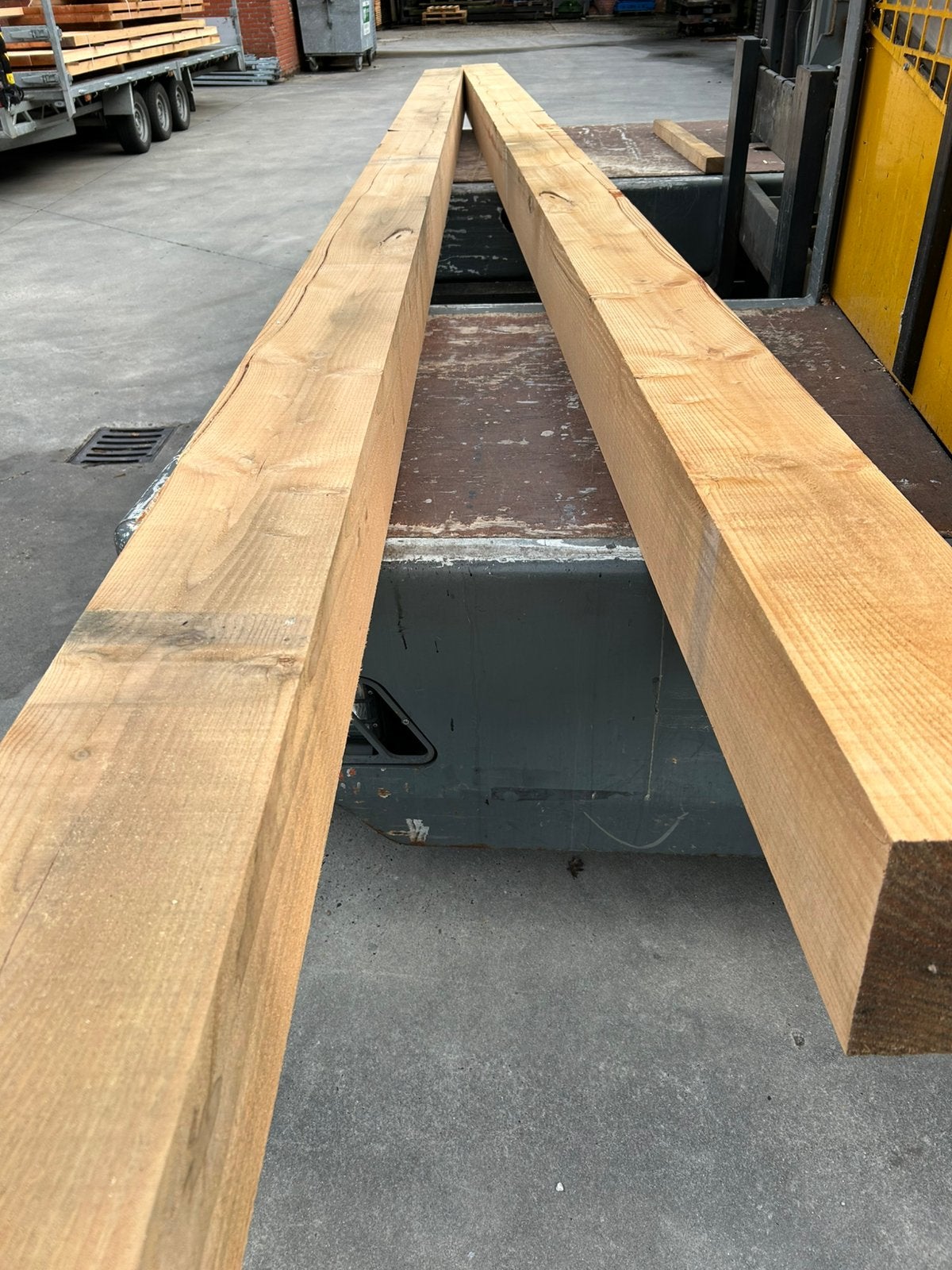 Douglas balken 200x200x5500mm 2e keus, Ophalen, Zo goed als nieuw, 250 cm of meer, Balken