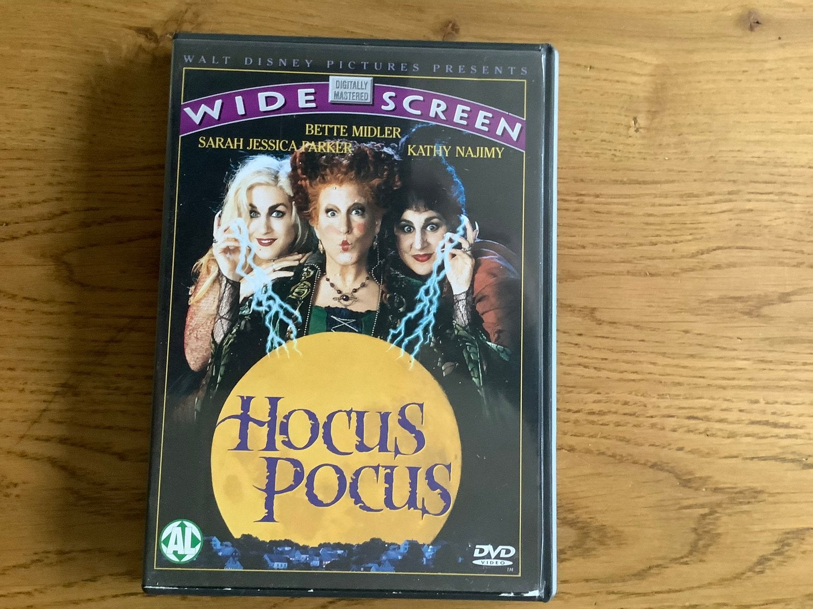 10). Hocus Pocus, Leuke Klassieker met o.a. Bette Midler., Alle leeftijden, Ophalen of Verzenden, Zo goed als nieuw