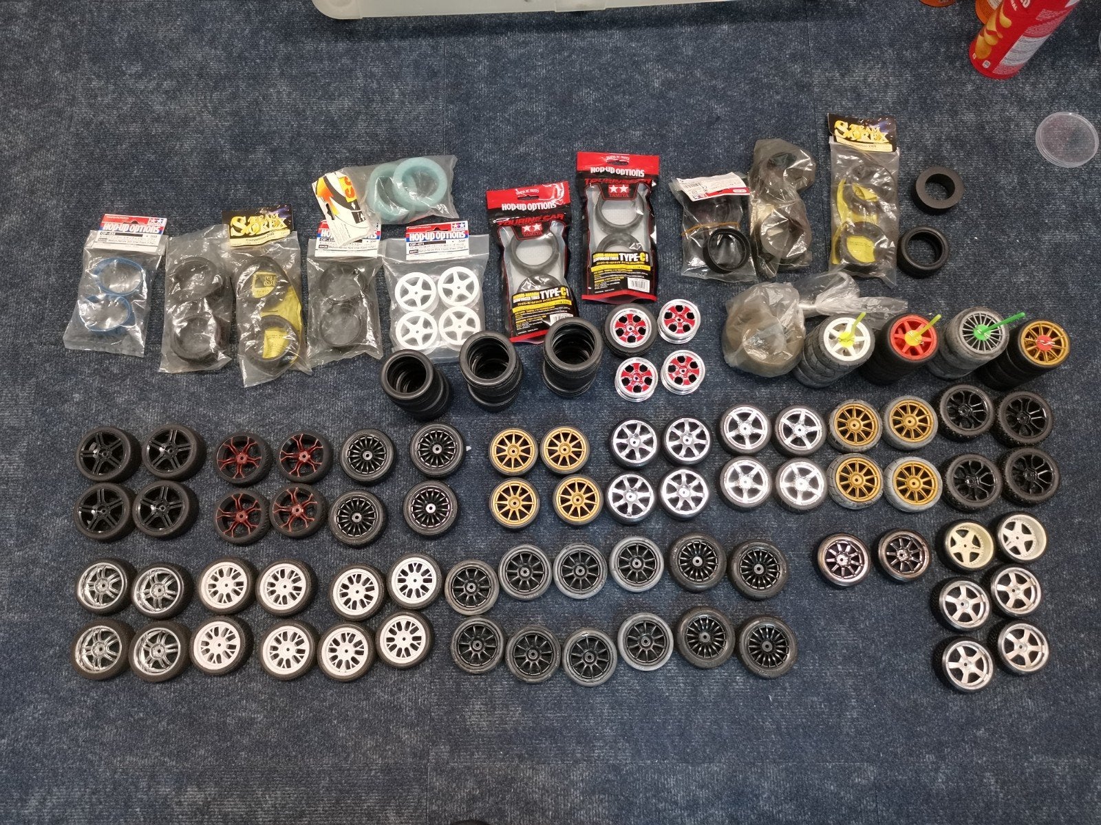 Grote partij 1/10 RC auto wielen en banden (Tamiya), Ophalen of Verzenden, Gebruikt, Overige schalen, Onderdeel