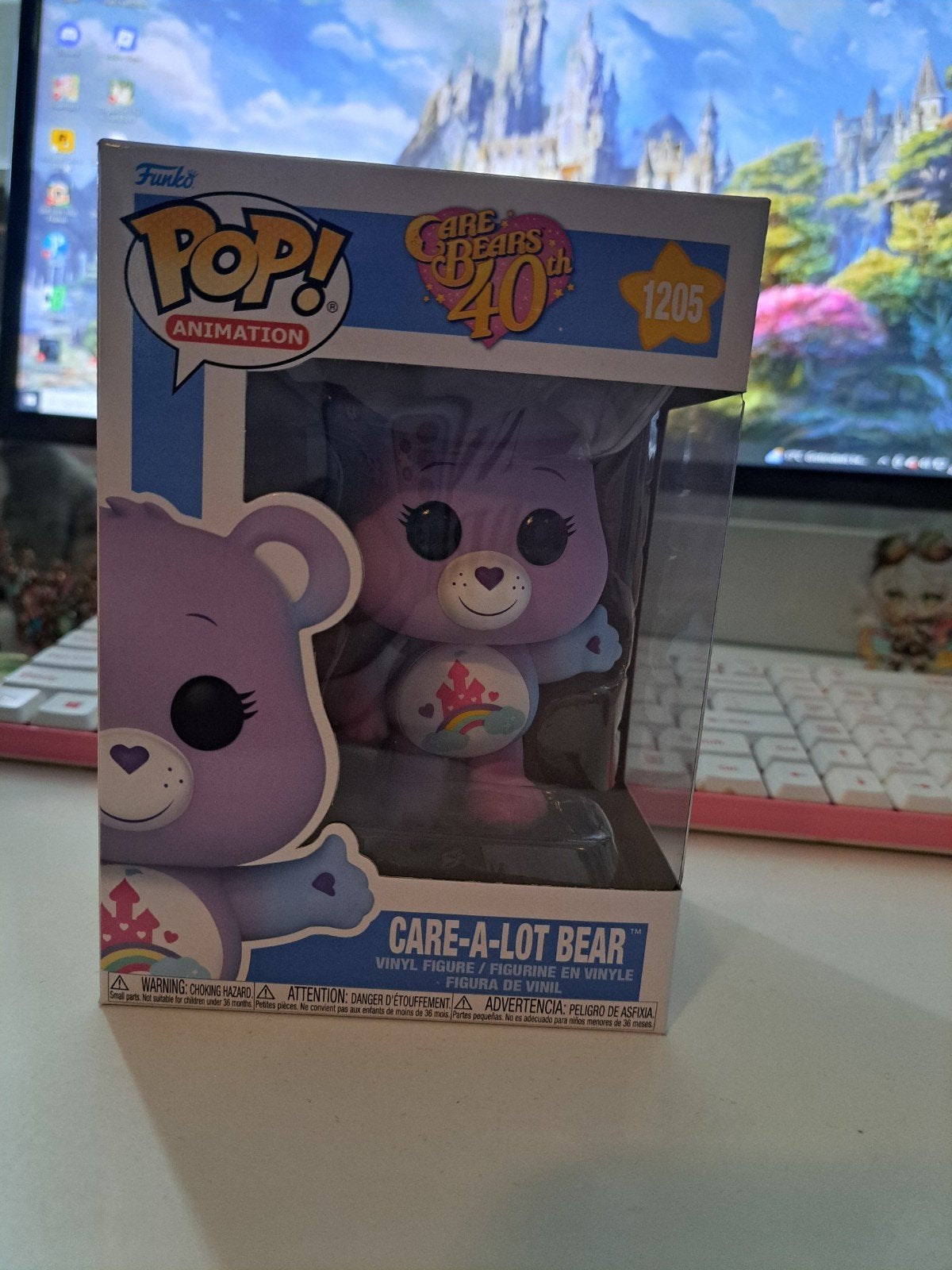 Funko Pop! Care Bears Care-A-Lot Bear (1205) - Nieuw in doos, Ophalen of Verzenden, Zo goed als nieuw