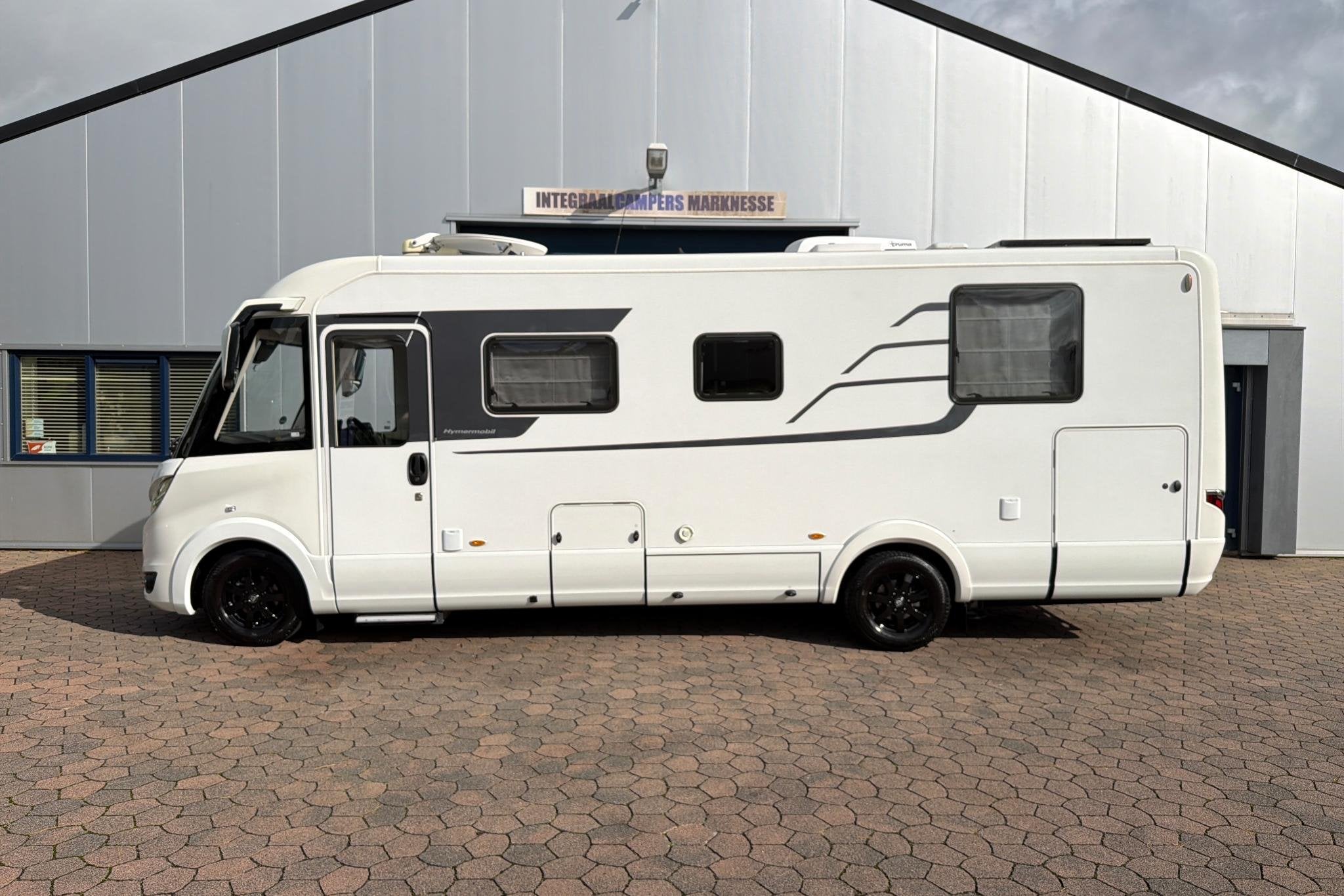 Hymer BML-I 790 | Levelsysteem | Queensbed | Airco | Hefbed, 7 tot 8 meter, Bedrijf, Diesel, Hymer