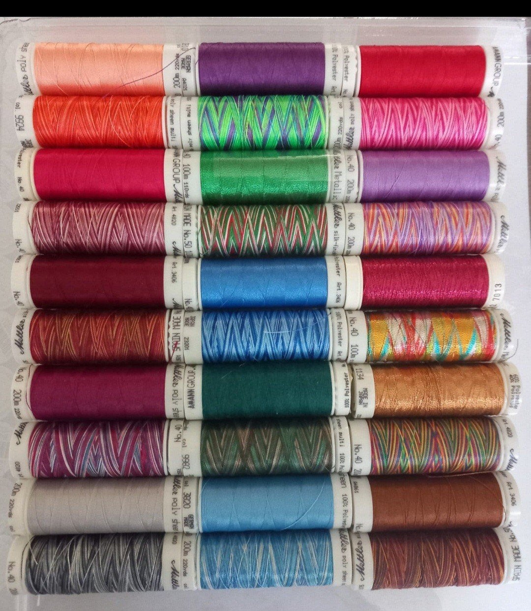 Pakket met 30 nieuwe klossen mettler naai/ borduurgaren., Ophalen of Verzenden, Nieuw