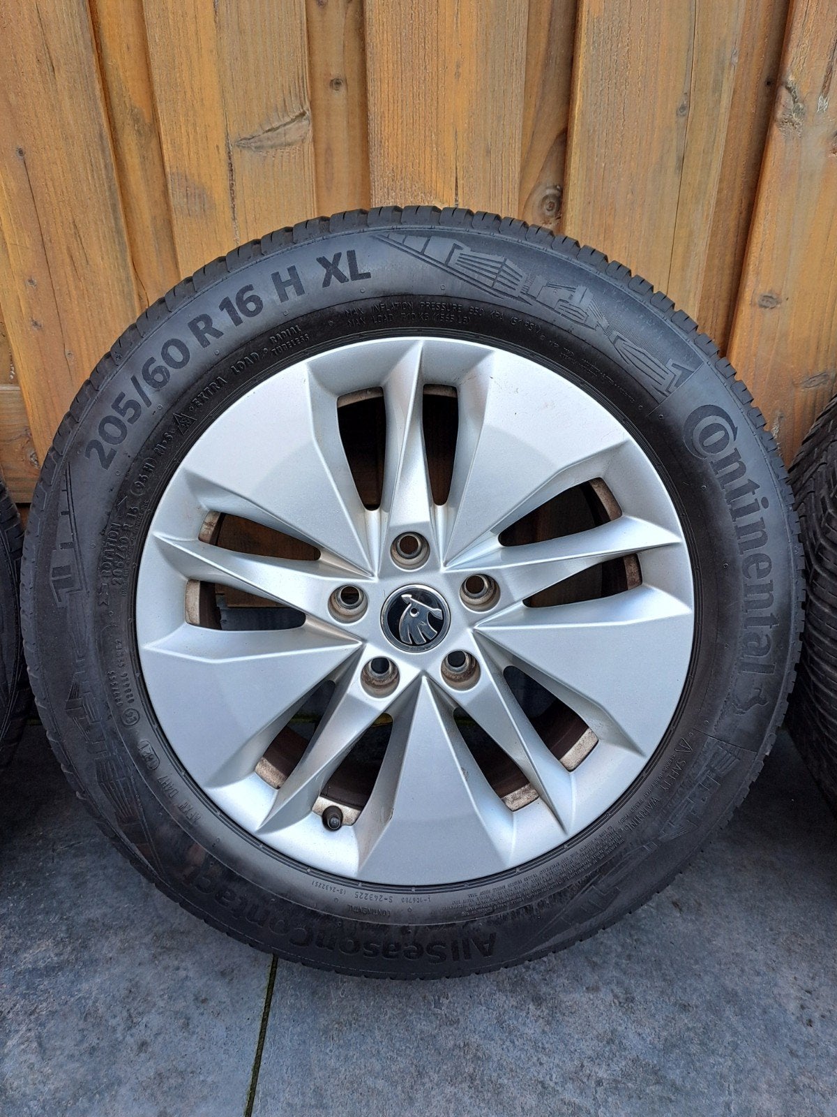 Originele Skoda Octavia 16 inch velgen
Type Twister, Ophalen