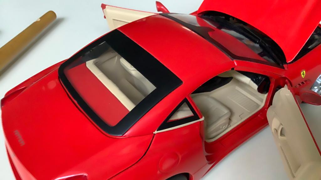 Hotwheels Ferrari California 1/18 - Nieuw (geen OVP), Hobby en Vrije tijd, Modelauto's | 1:18, Ophalen of Verzenden, Nieuw, Auto
