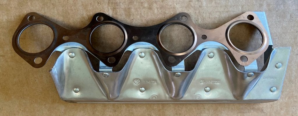 Spruitstukpakking + hitteschild BMW E36, E46, Z3, E34 (M43), Auto-onderdelen, Motor en Toebehoren, BMW, Oldtimer onderdelen, Nieuw
