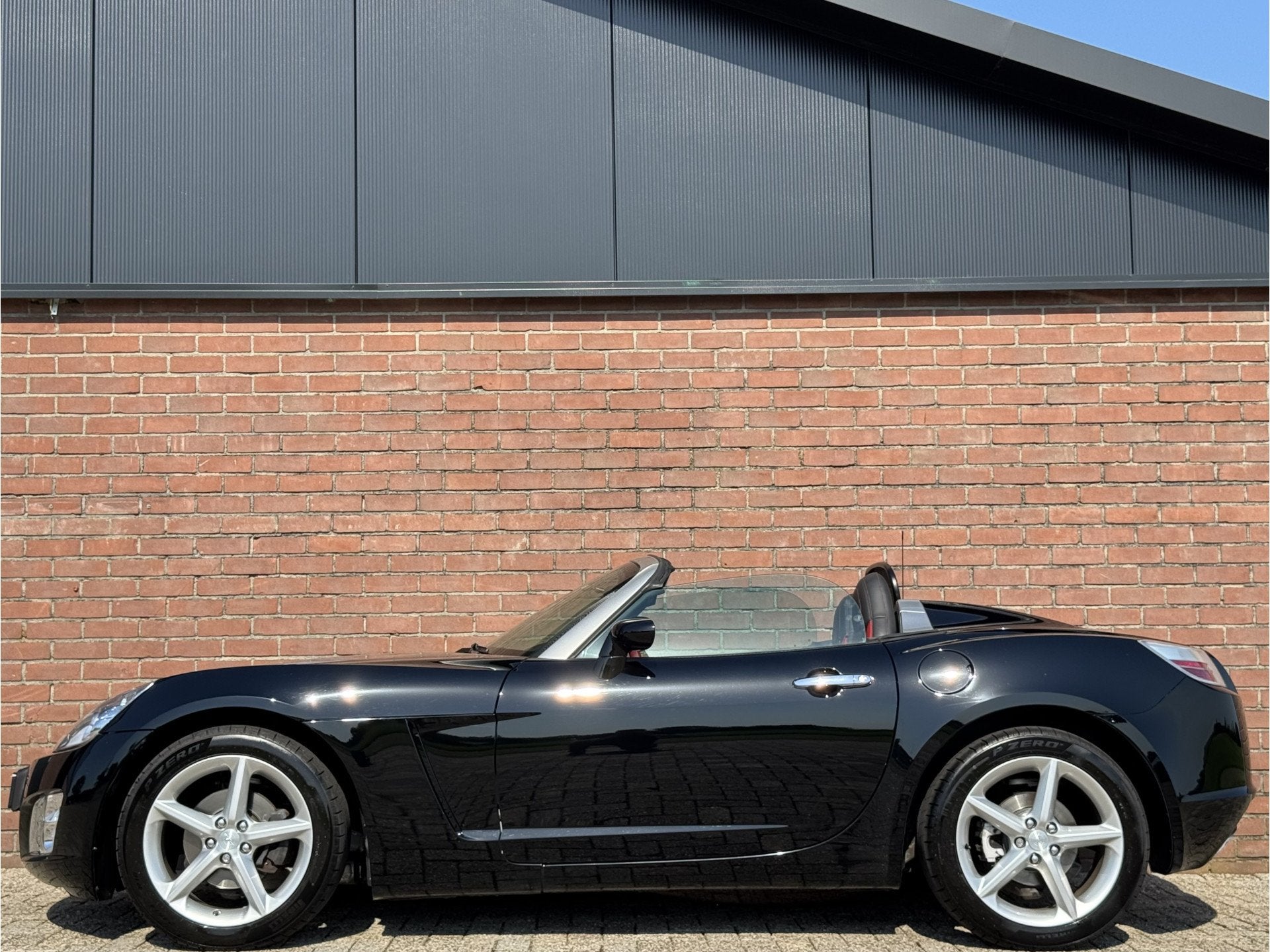 Opel GT 2.0 TURBO ECOTEC | NL-AUTO! | NIEUWSTAAT! | LEDER!, Auto's, Achterwielaandrijving, Gebruikt, 264 pk, 4 cilinders