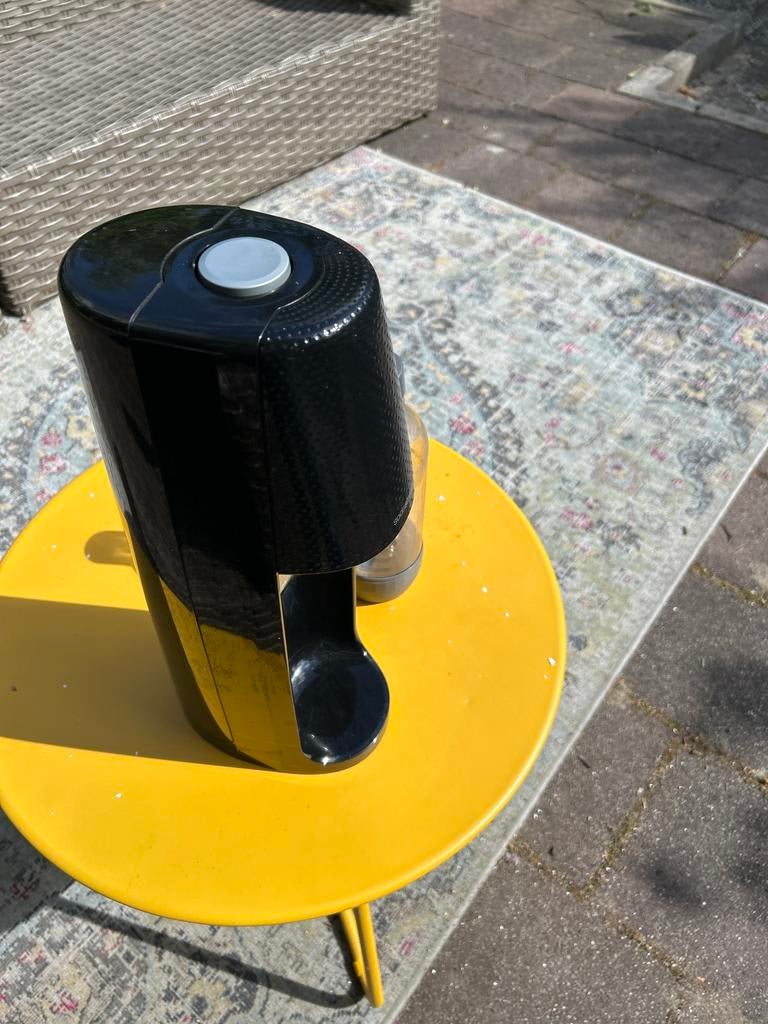 Sodastream bruiswatermaker met fles, Ophalen, Gebruikt