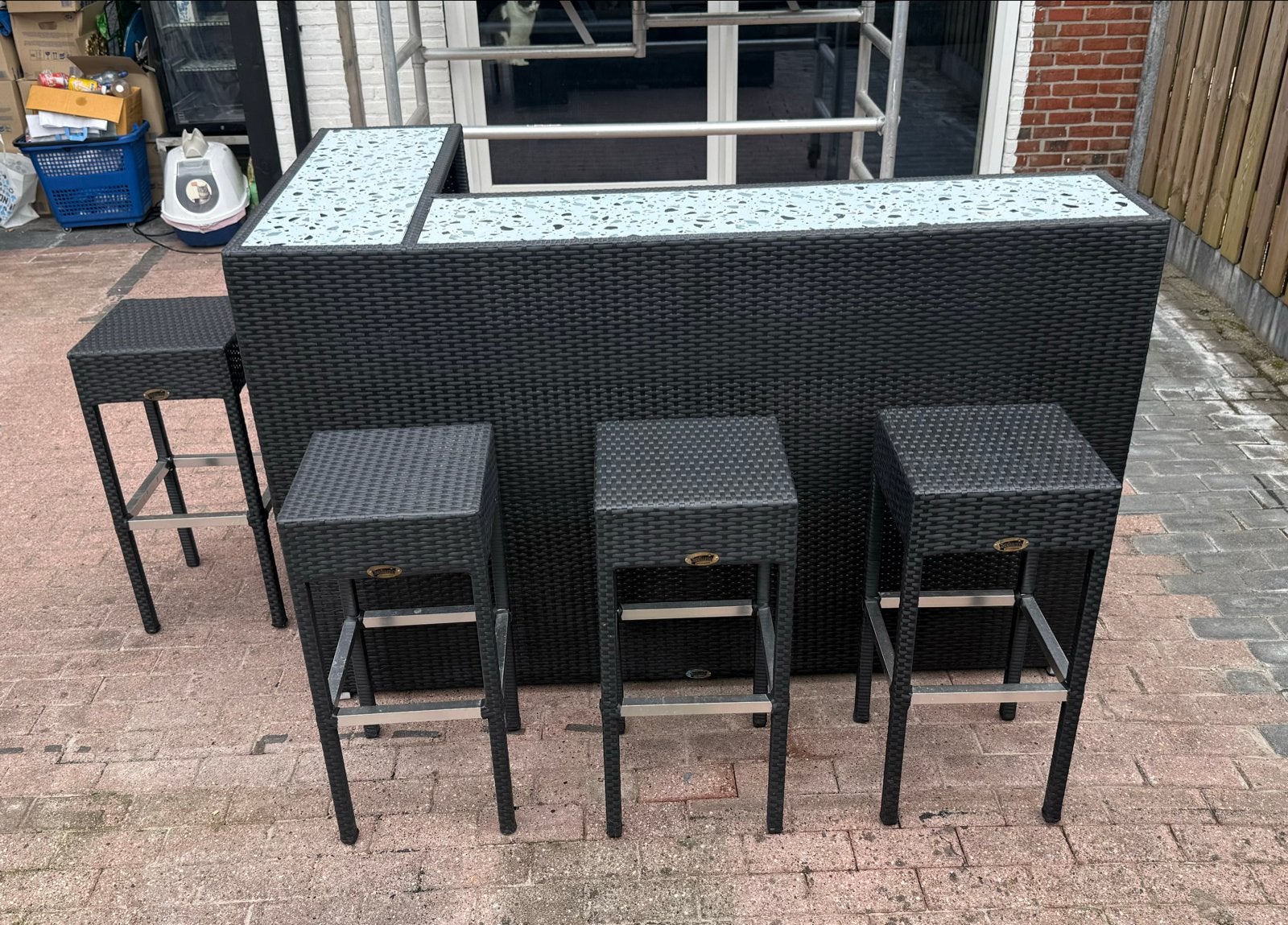 Sediamo Hoekbar met 4 krukken - Geschikt voor binnen/buiten, Ophalen, Gebruikt, Rechthoekig, Overige materialen