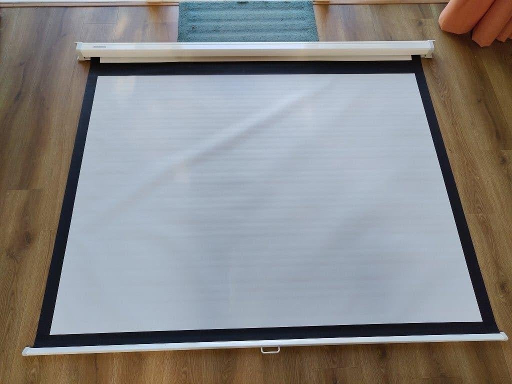 Beamer scherm - 125 x 169 cm - 50" x 75" - projectiescherm, Audio, Tv en Foto, Beamers, Ophalen, Gebruikt, Projecta