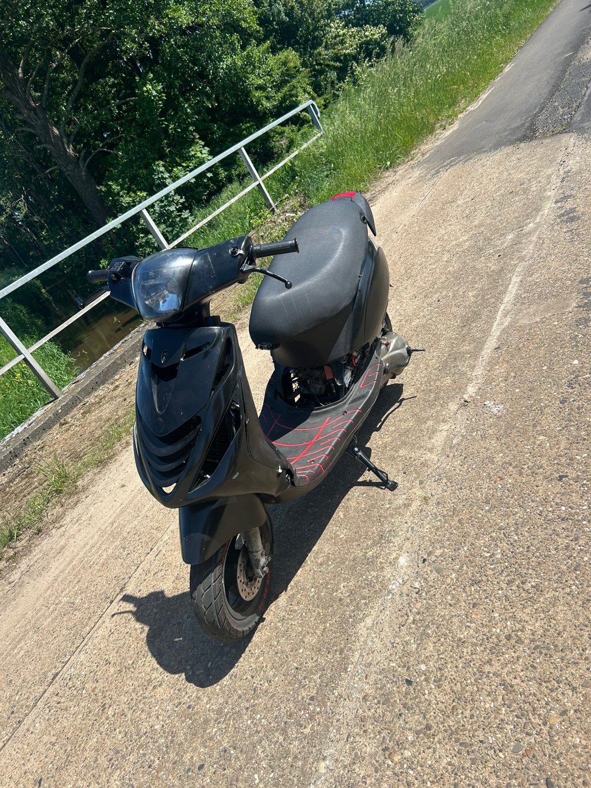 Zip 125, Ophalen of Verzenden, Zo goed als nieuw, Benzine, Zip