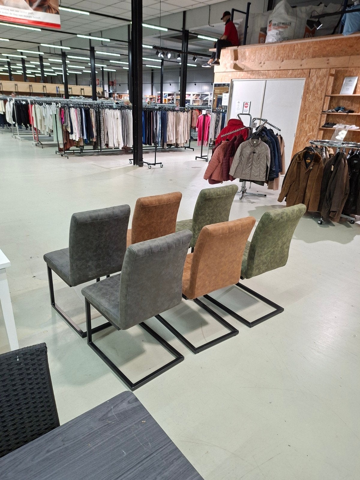 Set van 6 prachtige eetkamerfauteuils - Diverse kleuren, Gebruikt, Overige kleuren, Onbekend, Ophalen of Verzenden