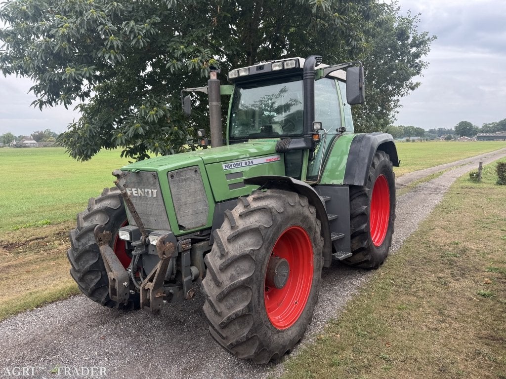 Fendt 824 Favorit Turboshift, Zakelijke goederen, Gebruikt, Ophalen of Verzenden, Meer dan 160 Pk, .