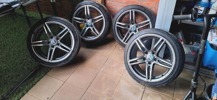 Nette bmw wielen 225x40x18 steek 5x120, Ophalen, 18 inch, Zomerbanden, Banden en Velgen