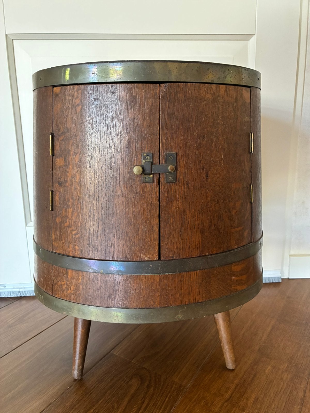 Antiek Houten Ovalen Wijnkast Drankast, Antiek en Kunst, Ophalen of Verzenden