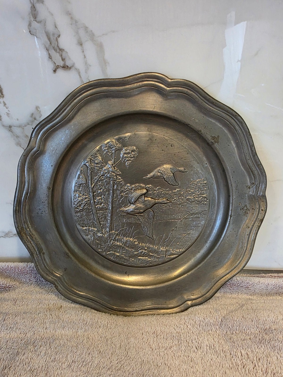 Vintage Étains du Manoir tinnen wandbord eenden 23 cm, Antiek en Kunst, Antiek | Tin, Ophalen of Verzenden
